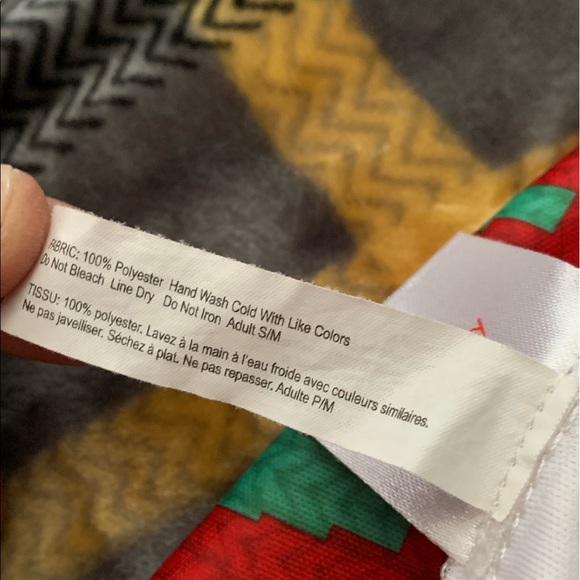 Vintage Disney Mickey Mouse Xmas Long Sleeve Shirt RARE Size S/M Limited Edition - Picture 6 of 6